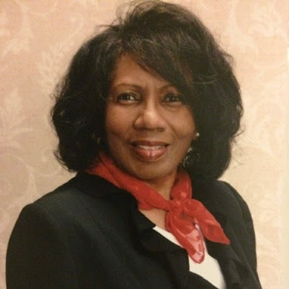 Meet your Posher, Gayle